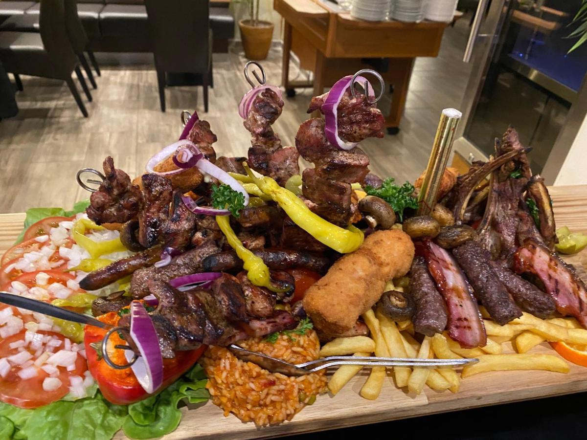 Hotel Restaurant Wuerzig In Ürzig Zewnętrze zdjęcie