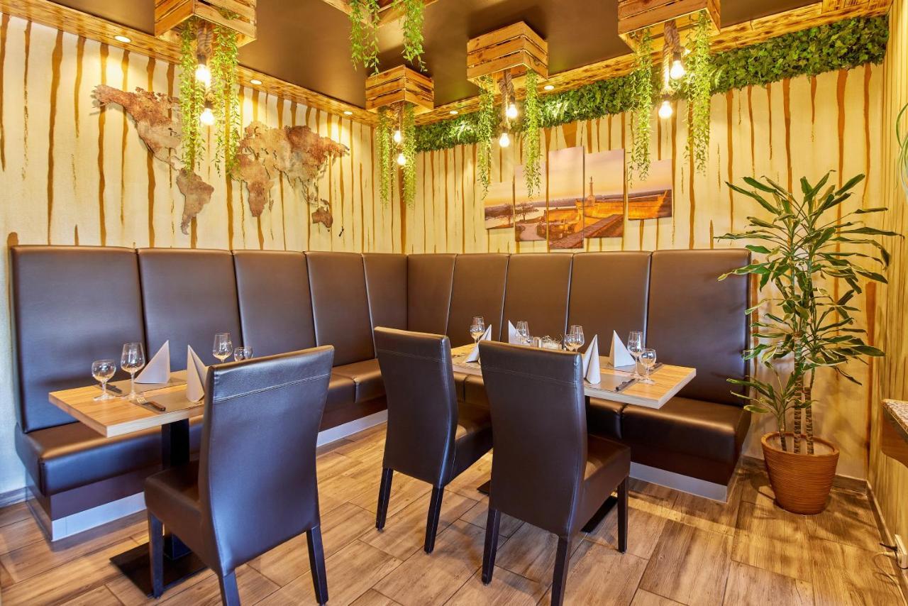 Hotel Restaurant Wuerzig In Ürzig Zewnętrze zdjęcie