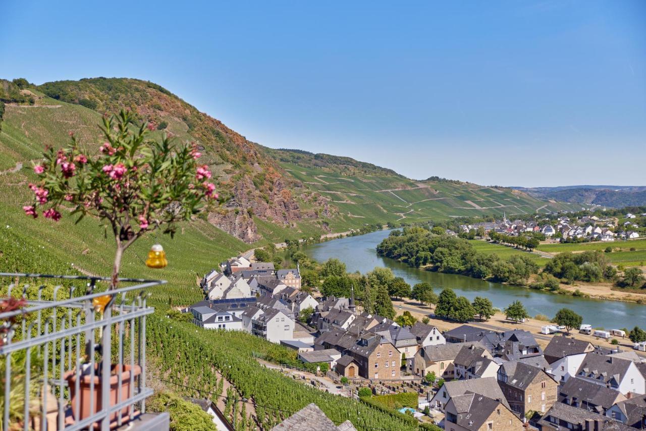 Hotel Restaurant Wuerzig In Ürzig Zewnętrze zdjęcie